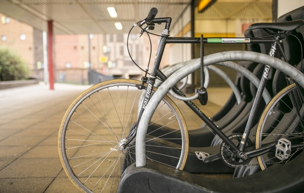 bicycle in rack bike-jacking